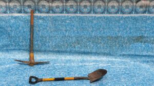Pool Remodeling Los Angeles: Featured Image